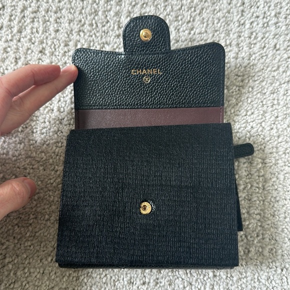 NWT Chanel Caviar Classic Compact Tri Fold Wallet (Black) - Picture 3 of 16